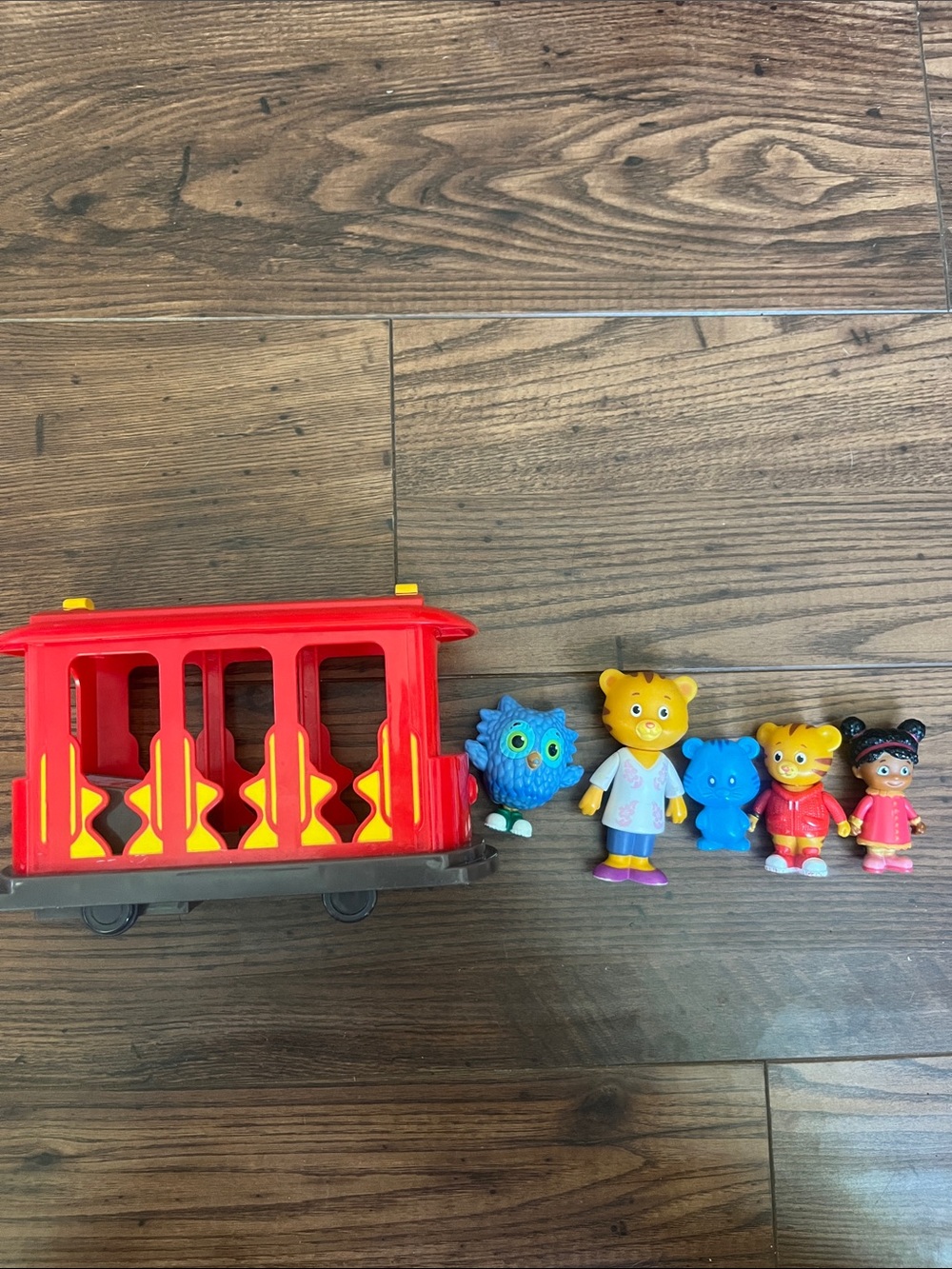 Daniel Tiger & Friends Trolley- pull back toy